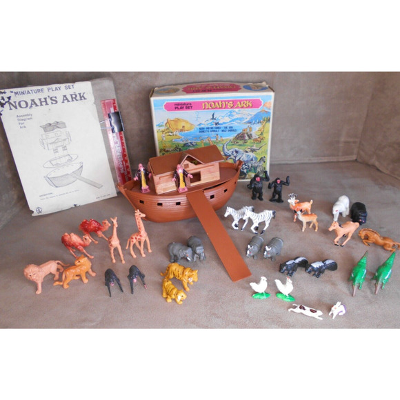 Noah's Ark Miniature Playset w/Box Vintage Made in Hong Kong - Picture 2 of 11